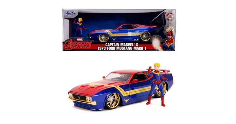 Fordon 3+ - Captain Marvel 1973 Ford Mustang Mach med Figur