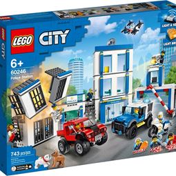 City - City Polisstation